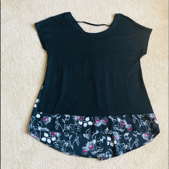 Black and Floral Hi-Lo Top - Picture 1 of 9